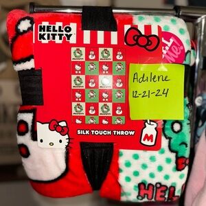 Hello Kitty - Holiday Hugs Christmas Silk Touch Throw